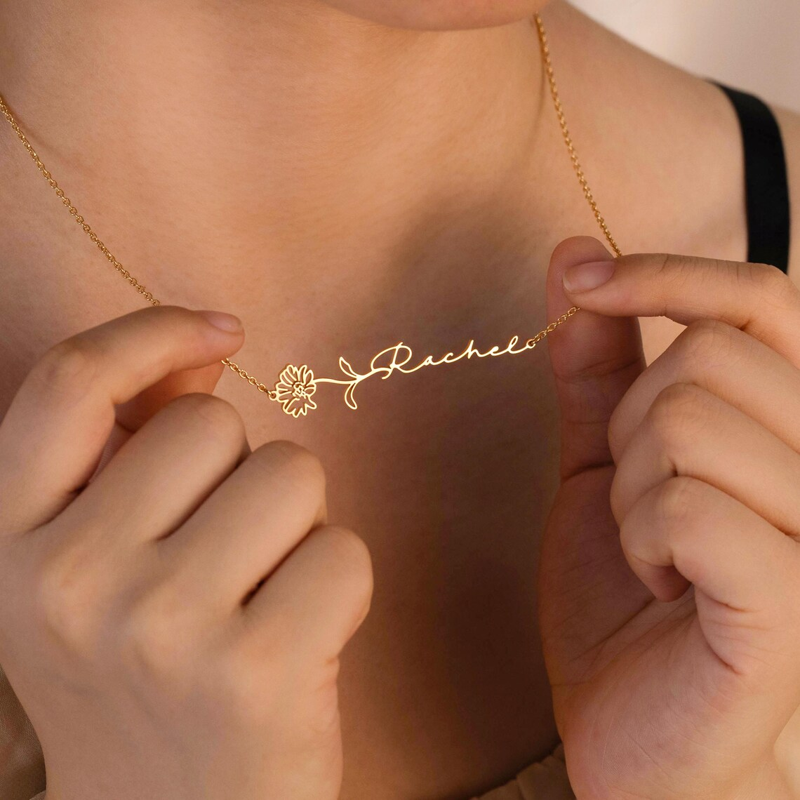 Haiyufly Custom Name Necklace  - Birth Flower Necklace บทวิจารณ์และราคา