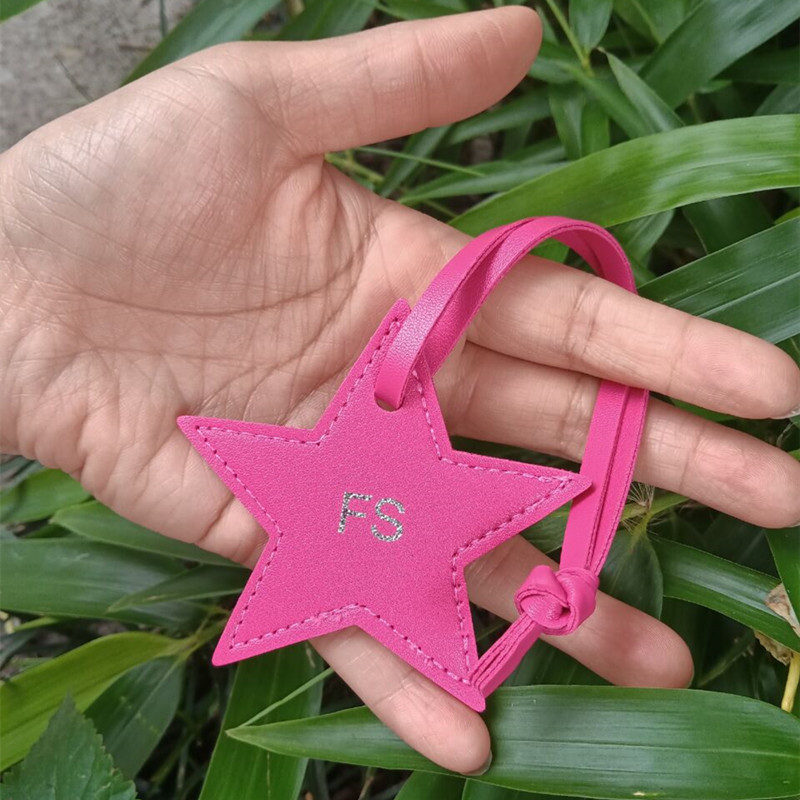 1PCS Free initials five pointe - Monogram Keychain Leather บทวิจารณ์และราคา