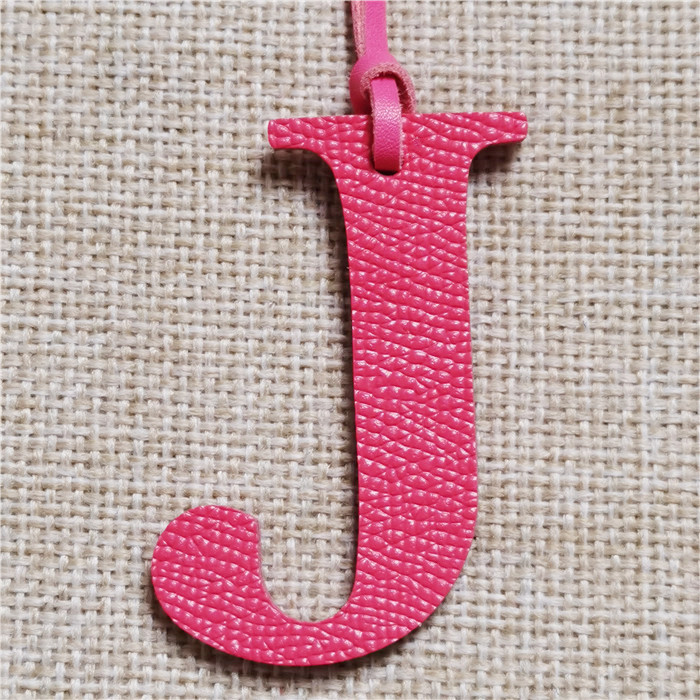 English Letter H I J K L M N A - Monogram Keychain Leather บทวิจารณ์และราคา