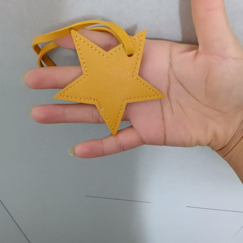Free initials five pointed sta - Monogram Keychain Leather บทวิจารณ์และราคา