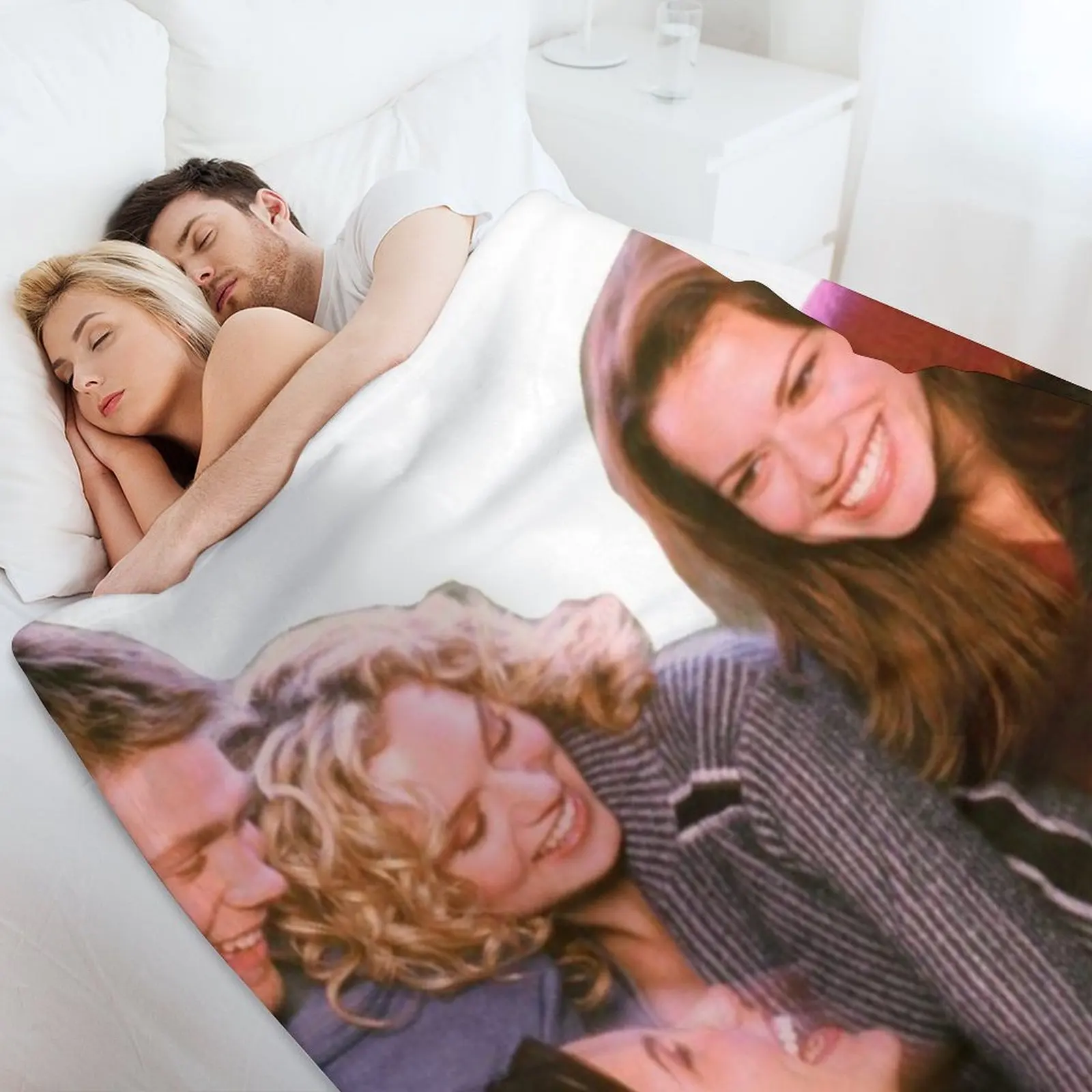 one tree hill Throw Blanket Lu - Family Tree Print บทวิจารณ์และราคา